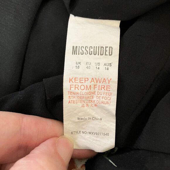 Missguided Women Black Floral Wrap Dress 14 Ruffle Boho Whimsigoth Cottagecore - Picture 9 of 9